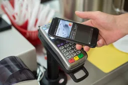 Какой смартфон выбрать с NFC-модулем: выбираем смартфон с функцией для бесконтактных платежей