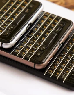 Рейтинг лучших смартфонов с QWERTY-клавиатурой: какой смартфон выбрать с QWERTY-клавиатурой в 2024 году