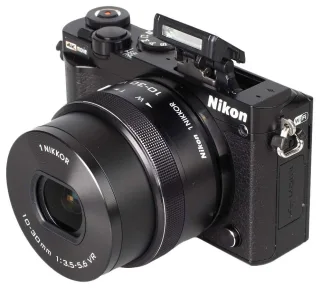 Nikon 1 J5 Kit Black