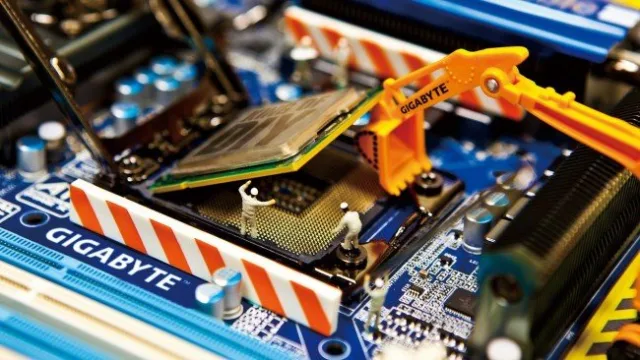 Как на Windows 7 посмотреть материнскую плату