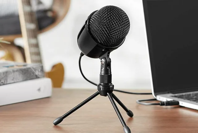 AMAZONBASICS DESKTOP MINI