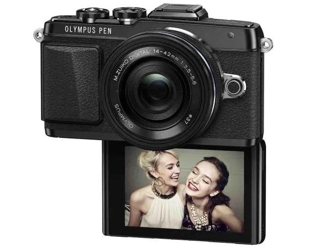 Olympus E-PL7 Pancake Zoom Kit Black