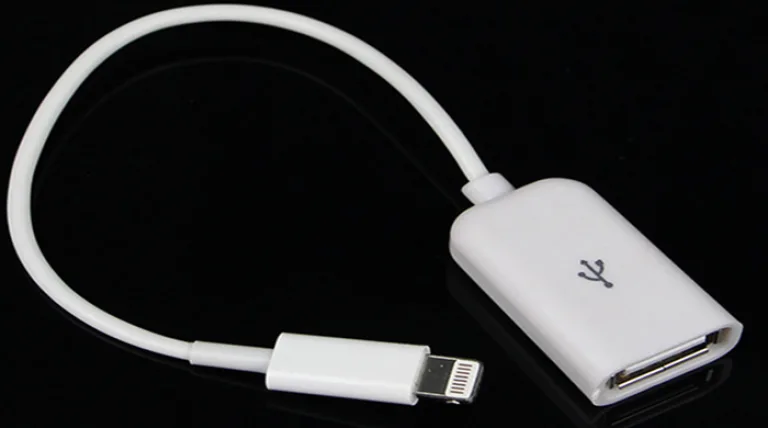 Cпециальный переходник для iphone