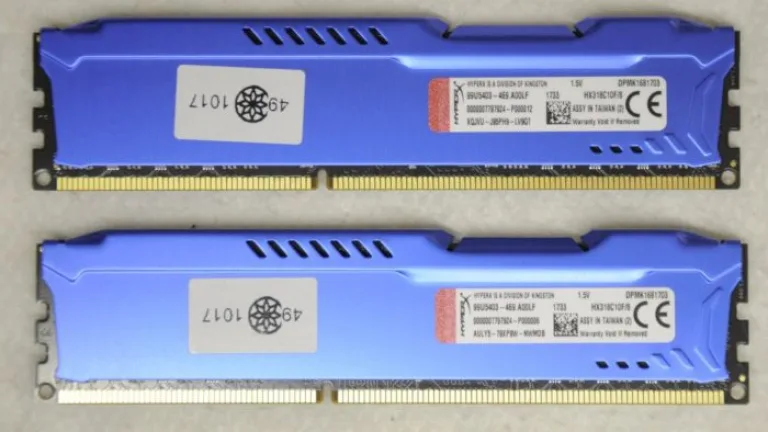 Средний вариант уже включает память DDR3 1866 Мгц объемом 8 Гб