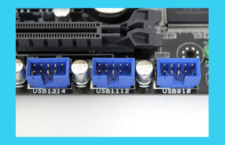USB- порт и звуковые, подключаем в разъемы USB и HD_Audio