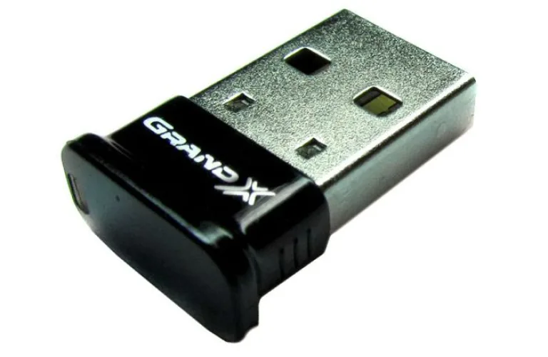 Модуль подключается в USB порт