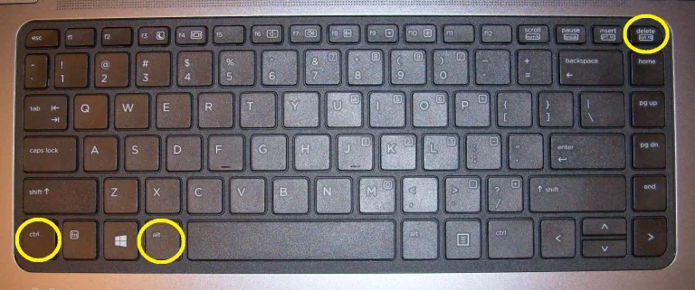 Нажимаем «Ctrl+Alt+Del»