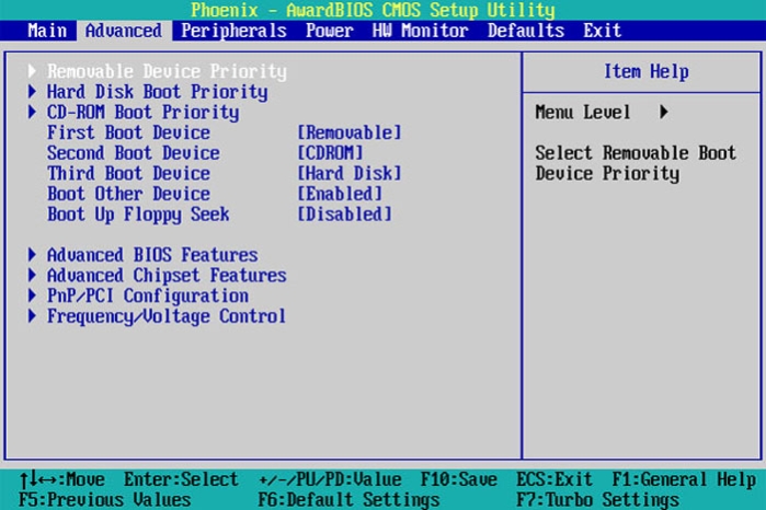 Интерфейс версии Phoenix BIOS