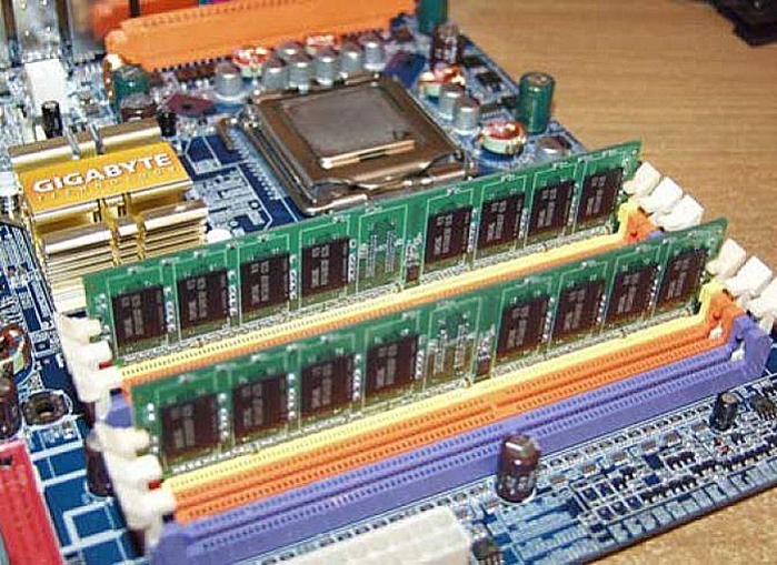 Как работают планки ОЗУ разного объема