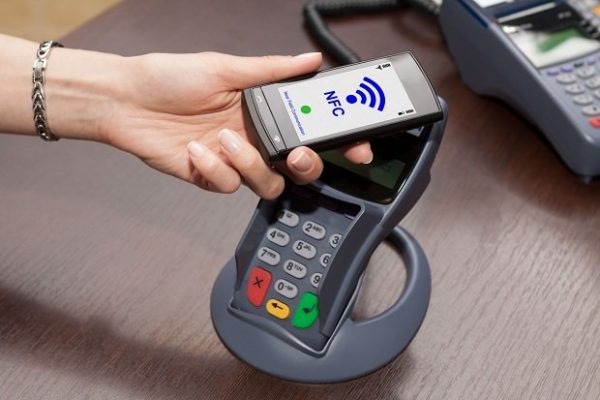 Для оплаты Android Pay нужны терминалы поддерживающие NFC